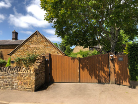 Stone Built Car Barn, Loft and automatic gated access Project image