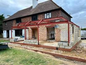 Wrap-around single-storey extension  Project image