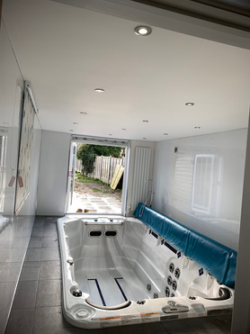 Swimming pool / hydrotherapy room Project image