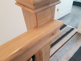 oak staircase hand rail base and posts Project image