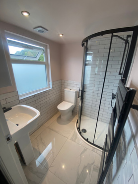 En-suite Renovation Project image