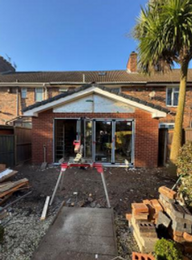 Single storey extension with below ground drainage and existing floor support.  Project image