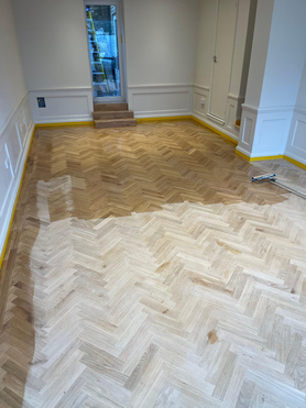 Solid oak herringbone flooring  Project image