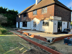 Wrap-around single-storey extension  Project image