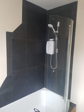 bathroom fit and shower cubicle Project image