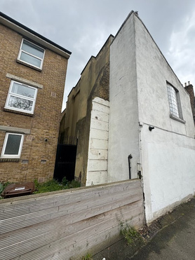 Roofing, Rendering, Fence Wall and internal Refurbs. Project image