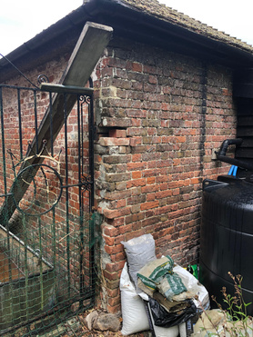 Lime mortar pointing. Project image