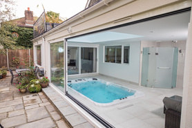Extension with spa pool Project image